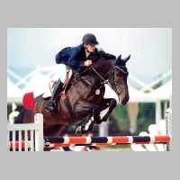 111-1142 Geraldine Meier, Enkelin des Klaus Schorlepp aus Wehlau waehrend des 1. Springturniers nach dem Krieg in Georgienburg bei Insterburg.jpg